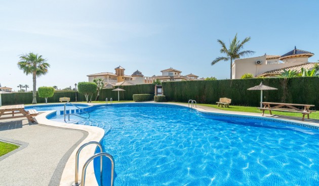 Återförsäljning - Apartment -
Orihuela Costa - Lomas de Cabo Roig