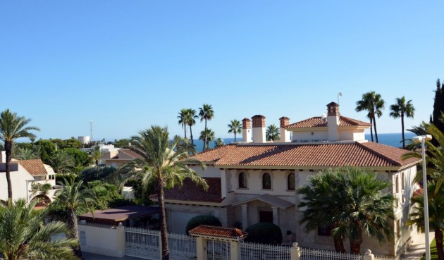 Återförsäljning - Villa -
Orihuela Costa - Costa Blanca