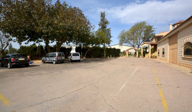 Resale - Villa -
Crevillent - Inland