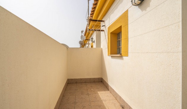 Brukt - Town House -
Dolores de Pacheco - Inland