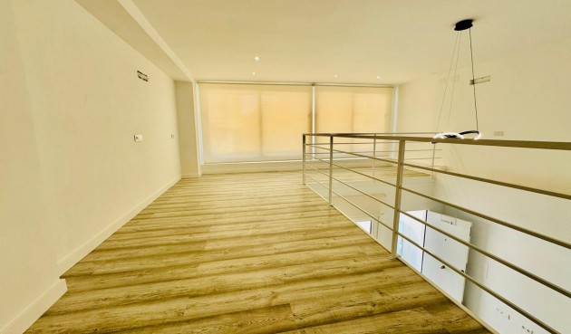 Återförsäljning - Apartment -
Guardamar del Segura - Costa Blanca