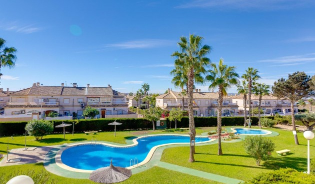 Återförsäljning - Bungalow -
Torrevieja - Aguas Nuevas 2