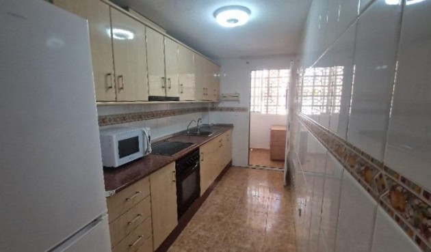 Resale - Apartment -
Torrevieja - Playa del Cura