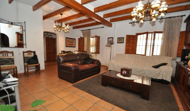 Resale - Villa -
Sax - Inland