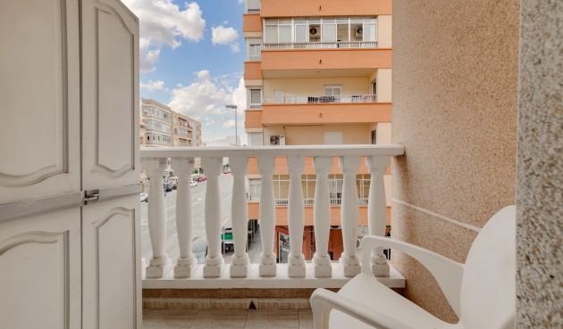 Brukt - Apartment -
Torrevieja - Centro