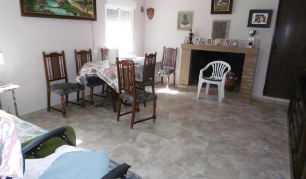 Resale - Villa -
Yecla - Inland