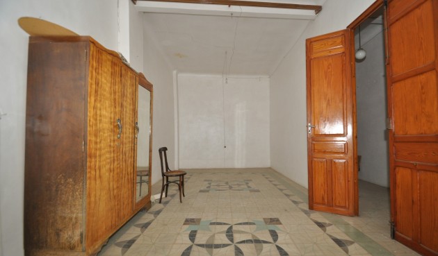 Resale - Town House -
Pinoso - Inland