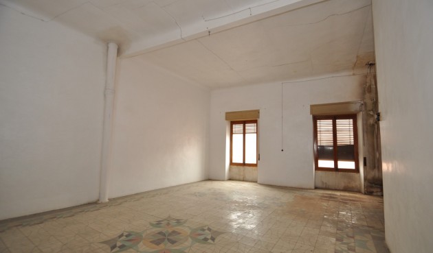 Resale - Town House -
Pinoso - Inland