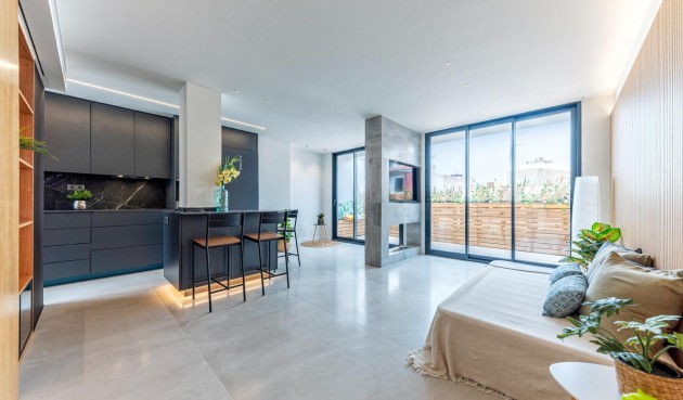 Resale - Penthouse -
Alicante - Ensanche - Diputación