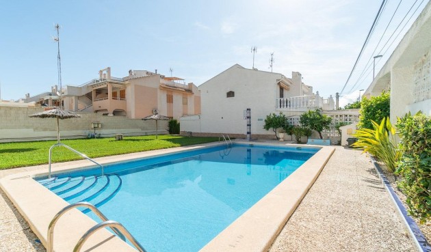 Återförsäljning - Bungalow -
Torrevieja - Los Frutales