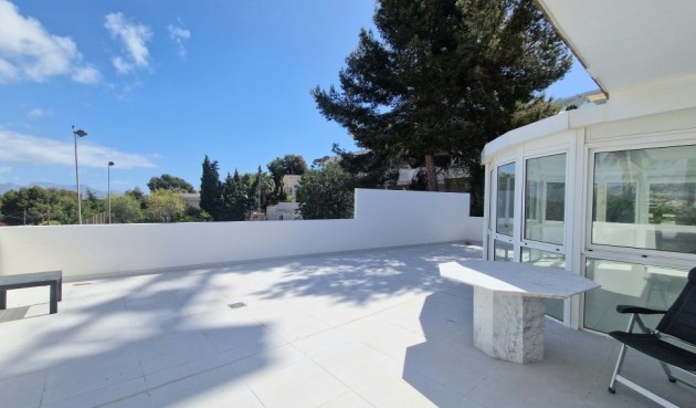 Återförsäljning - Villa -
Albir - Costa Blanca