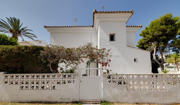 Återförsäljning - Duplex -
Torrevieja - Calas Blanca