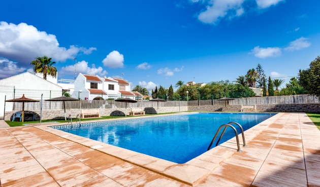 Återförsäljning - Duplex -
Torrevieja - Calas Blanca