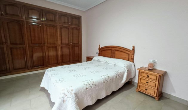 Resale - Town House -
Aspe - Inland