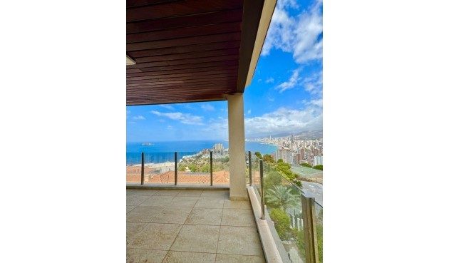 Reventa - Villa -
Benidorm - Costa Blanca