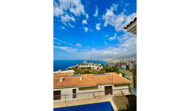 Reventa - Villa -
Benidorm - Costa Blanca