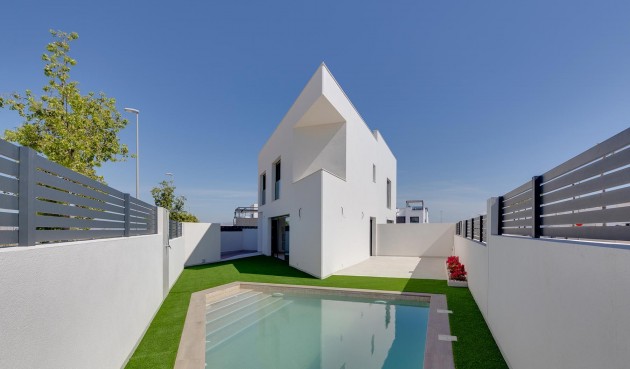 Resale - Villa -
Benijofar - Costa Blanca