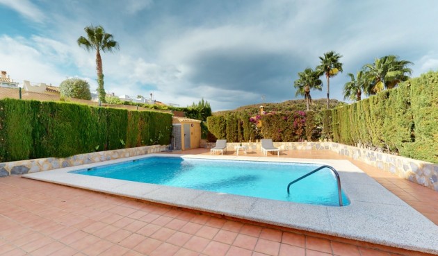 Återförsäljning - Town House -
La Nucía - Costa Blanca