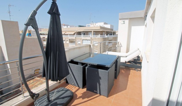 Återförsäljning - Takvåning -
Torrevieja - Los Balcones