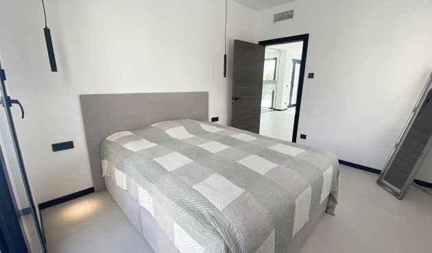 Reventa - Villa -
Torrevieja - Costa Blanca