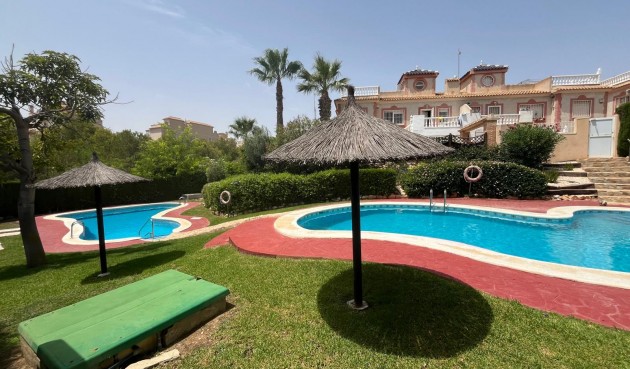 Brukt - Bungalow -
Orihuela Costa - Punta Prima