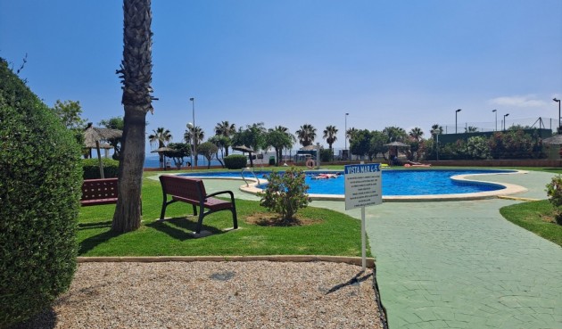 Brukt - Bungalow -
Dehesa de Campoamor - Costa Blanca