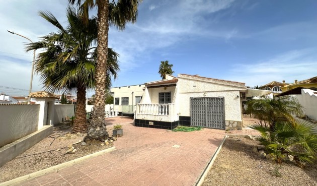 Återförsäljning - Villa -
Ciudad Quesada - Costa Blanca