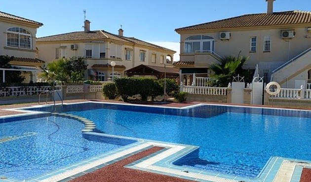 Återförsäljning - Bungalow -
Torrevieja - TORREBLANCA LA MATA