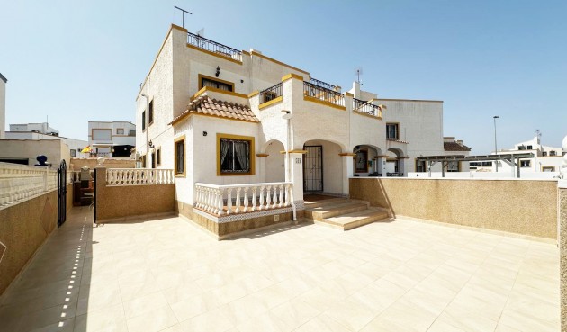 Återförsäljning - Duplex -
Orihuela Costa - Costa Blanca