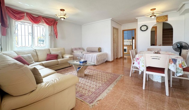 Återförsäljning - Duplex -
Orihuela Costa - Costa Blanca