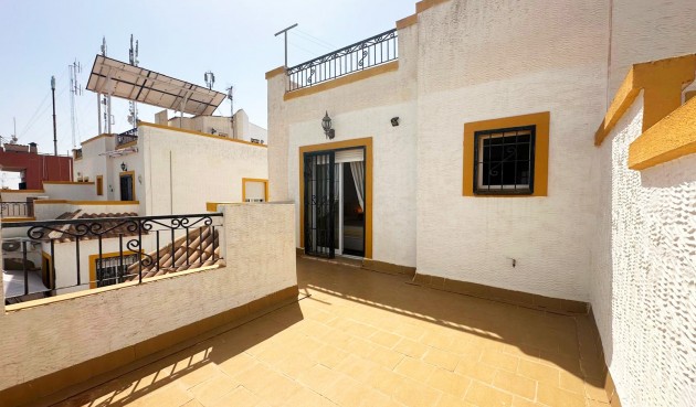 Återförsäljning - Duplex -
Orihuela Costa - Costa Blanca