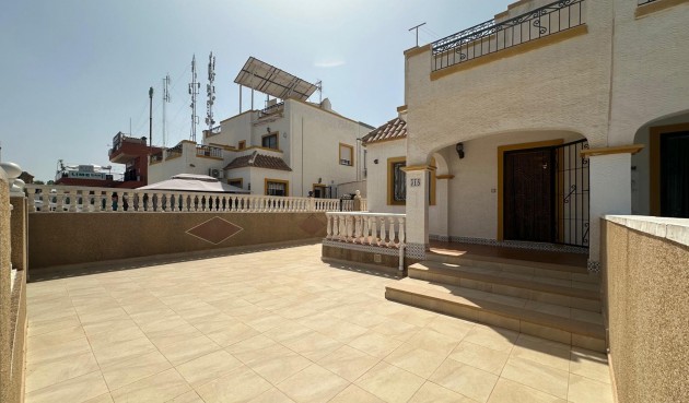 Återförsäljning - Duplex -
Orihuela Costa - Costa Blanca