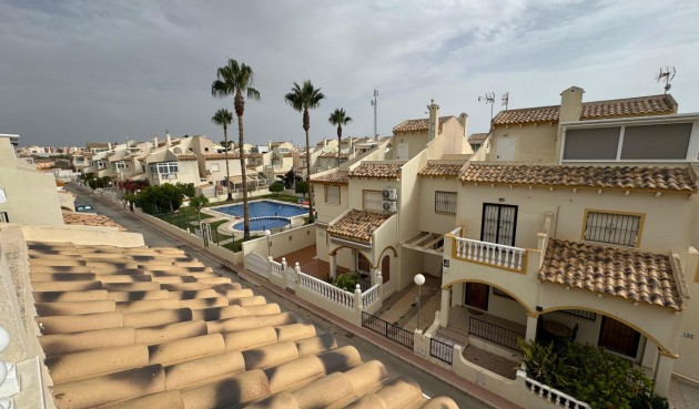 Återförsäljning - Villa -
Orihuela Costa - Los Dolses