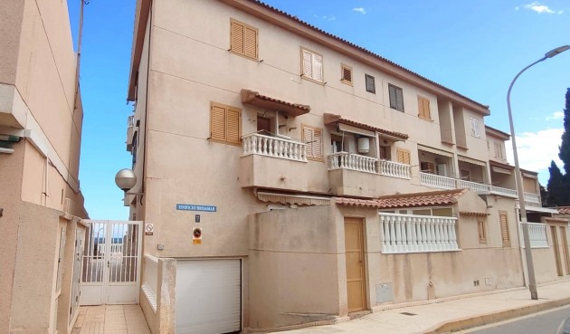 Reventa - Duplex -
Pilar de la Horadada - La Torre De La Horadada