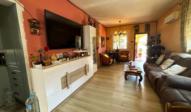 Resale - Town House -
Alfas del Pí - Costa Blanca