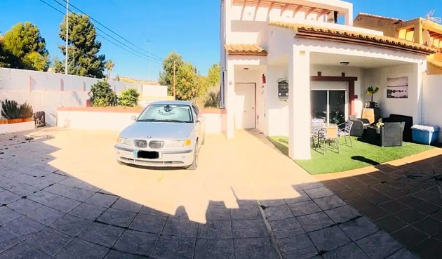 Återförsäljning - Town House -
La Nucía - Costa Blanca