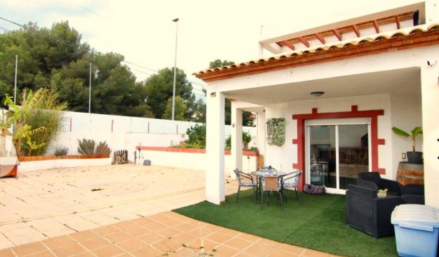 Återförsäljning - Town House -
La Nucía - Costa Blanca