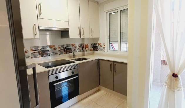 Återförsäljning - Apartment -
Torrevieja - DOWNTOWN