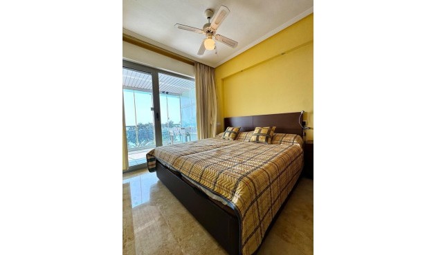 Återförsäljning - Apartment -
Torrevieja - Costa Blanca