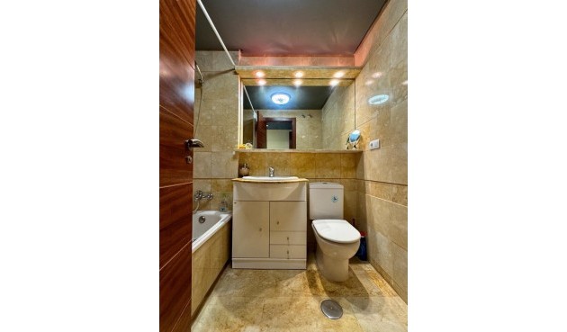 Återförsäljning - Apartment -
Torrevieja - Costa Blanca