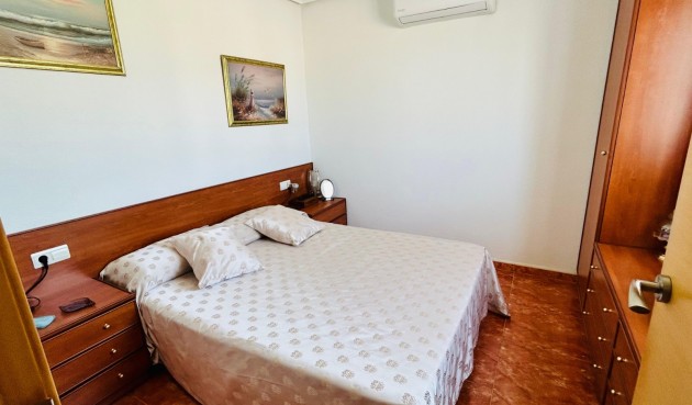 Återförsäljning - Town House -
Torrevieja - Costa Blanca