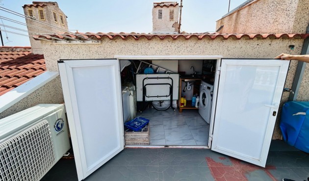 Återförsäljning - Town House -
Torrevieja - Costa Blanca