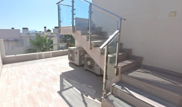 Reventa - Villa -
Cabo Roig - Costa Blanca