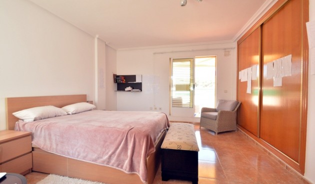 Återförsäljning - Town House -
Guardamar del Segura - Costa Blanca