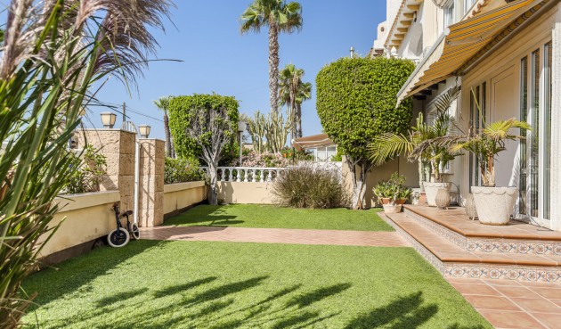 Återförsäljning - Apartment -
Orihuela Costa - Costa Blanca