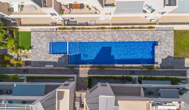 Återförsäljning - Apartment -
Torrevieja - La Veleta