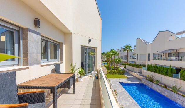 Återförsäljning - Apartment -
Torrevieja - La Veleta