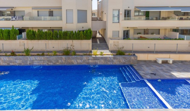 Återförsäljning - Apartment -
Torrevieja - La Veleta