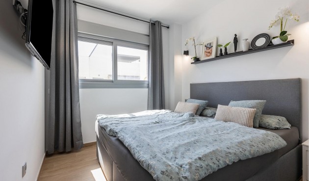 Återförsäljning - Apartment -
Torrevieja - La Veleta