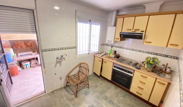 Resale - Apartment -
Torrevieja - Estacion De Autobuses